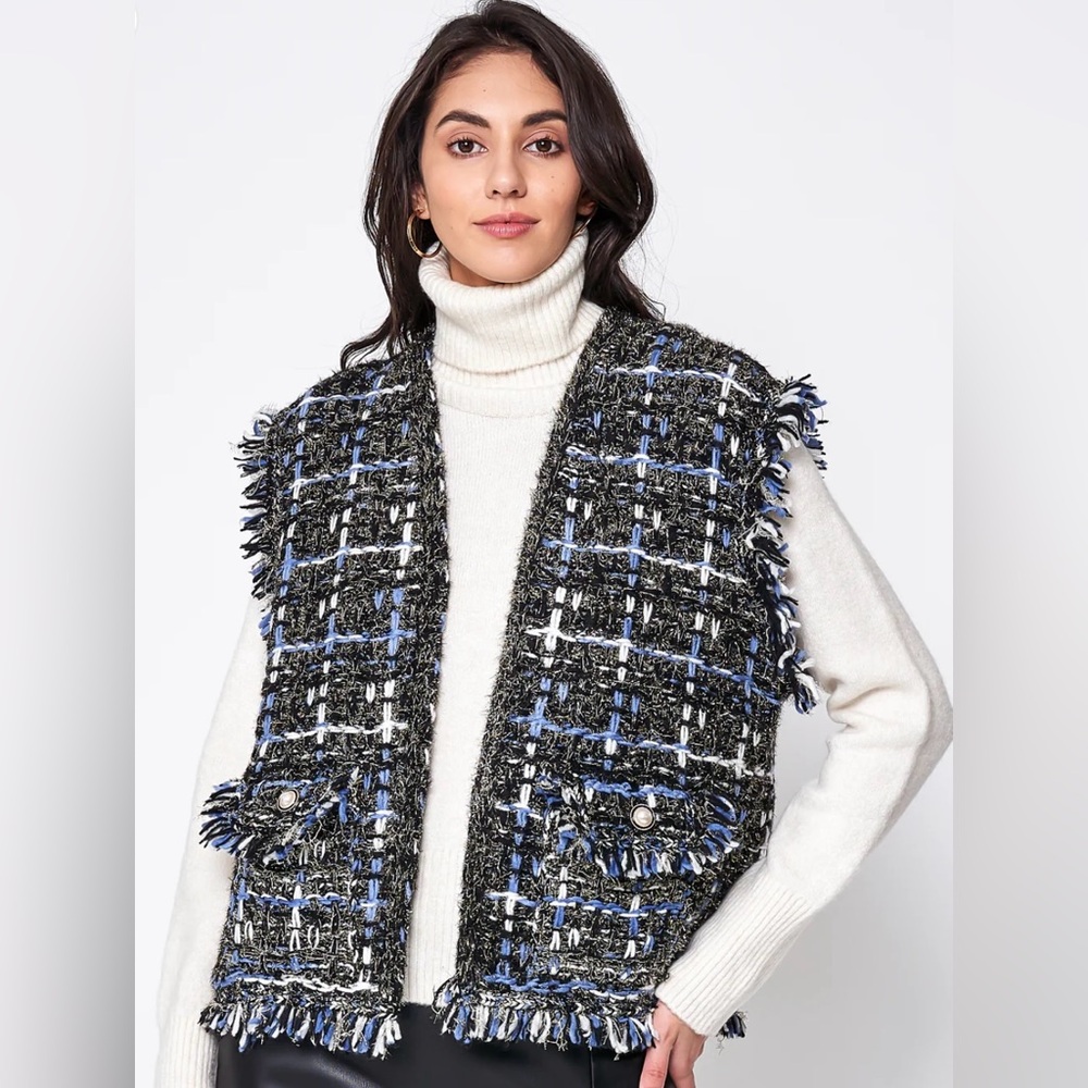 NWT Do Everything in Love Soft Fringe Plaid Tweed Vest Black Blue Metallic OS